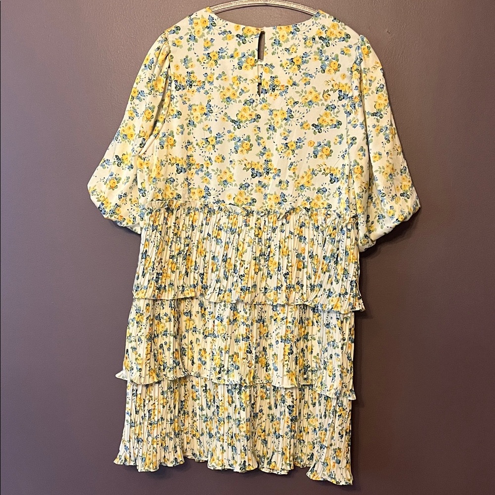 Vintage style floral Yellow & Blue Dress with puff sleeves Large